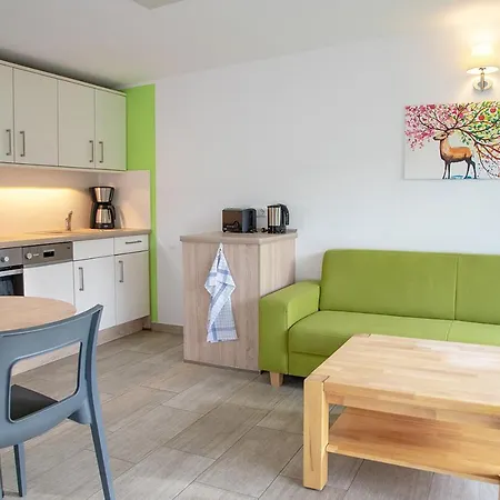 Ferienhaus Bungis Ferien Direkt Am Grimnitzsee, Karree 07
